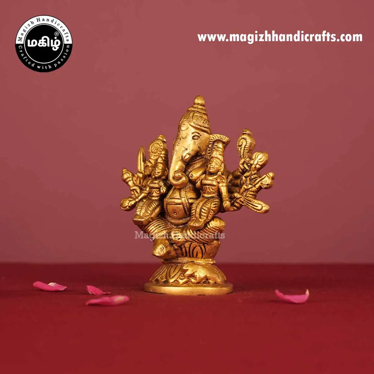 Brass Ridhi Sidhi Vinayagar Idol - 5 Inch - image 4