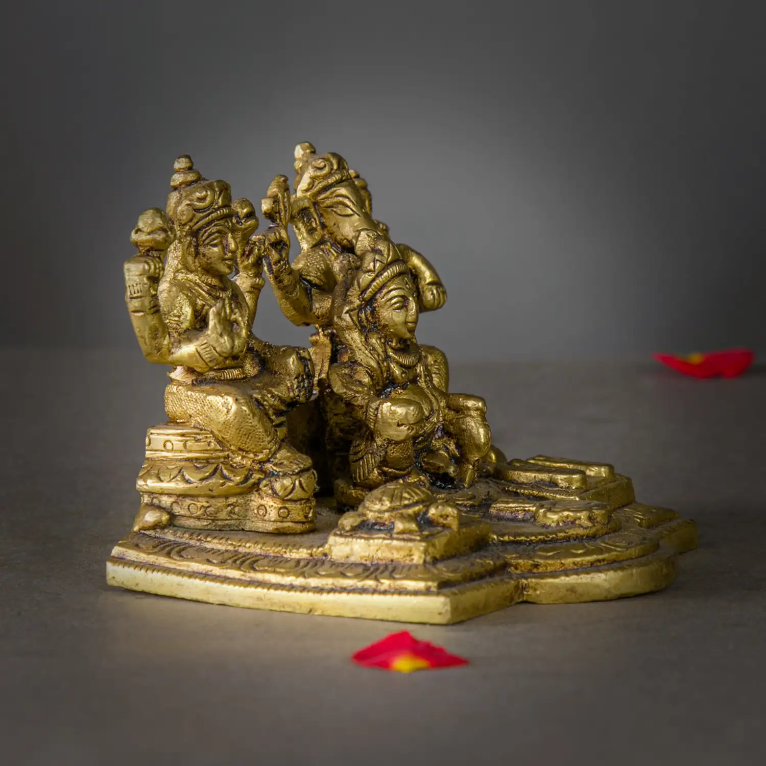 Brass Ganesha Kuber and Lakshmi idol - 2 inches - image 5