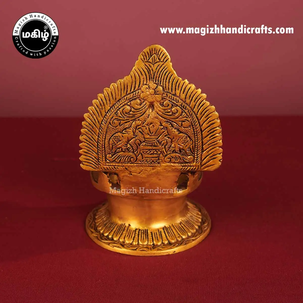 7 inches Brass Gaja Lakshmi Kamakshmi Lamp - image 5