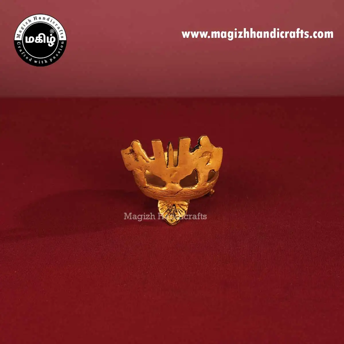 3 Inch Brass Sangu Chakram Namam Lamp - image 5